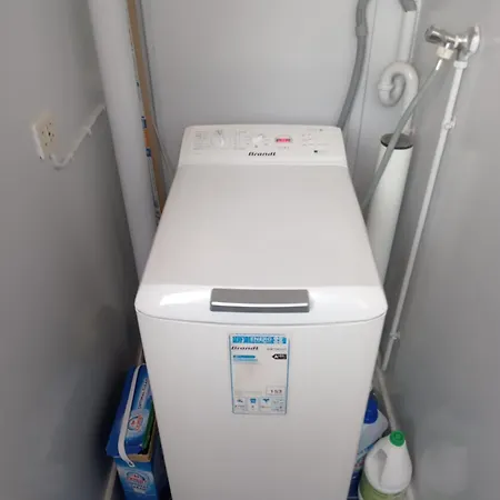 Cosy Centre Au Pied Du Metro 民宿 *