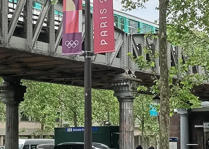 Cosy Centre Au Pied Du Metro Quarto em Acomodações Particulares Paris